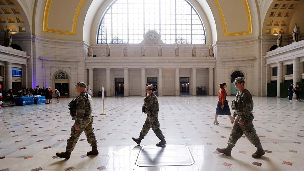red latina stl, red latina periodico, gobierno, union station, washington, trump